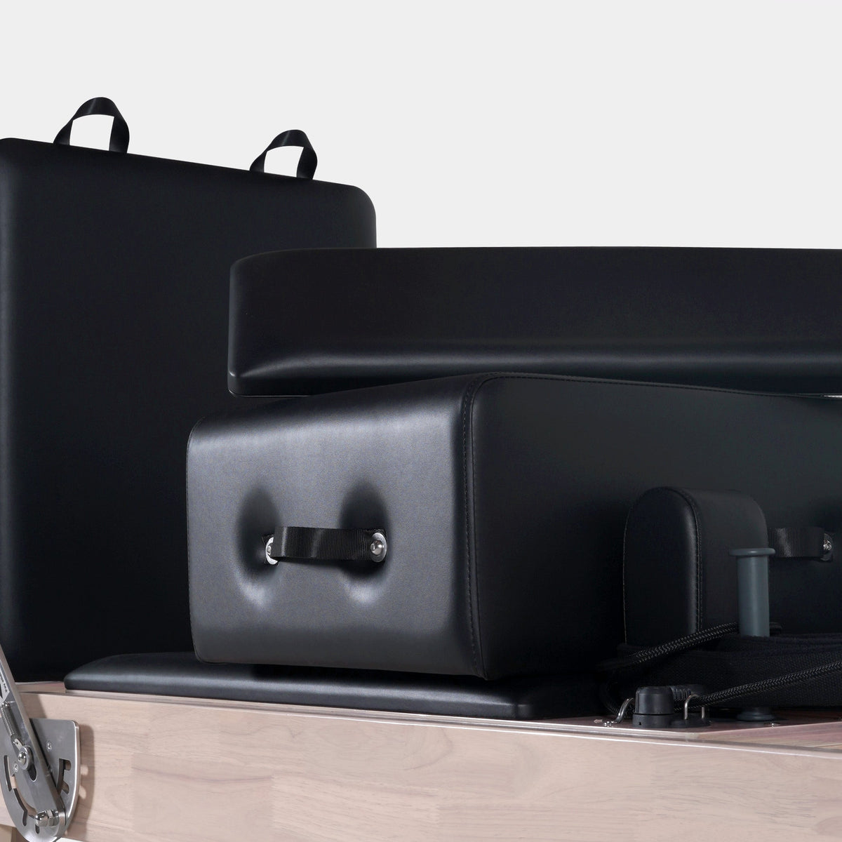 Reformora Studio Bundle – Pilates Reformer with Tower – image 6