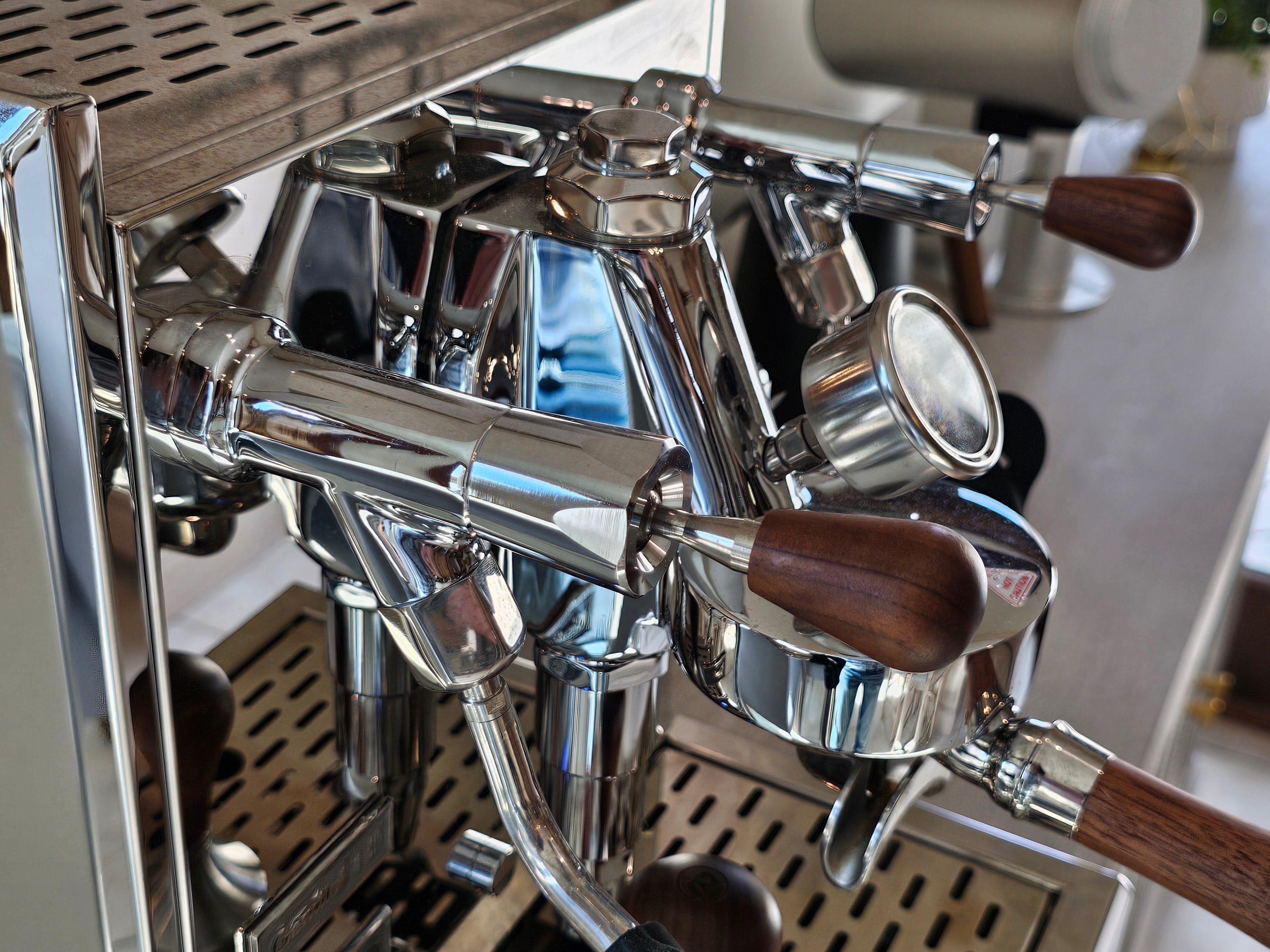 Turin Gallatin V HX Espresso Machine with PID – image 5 of 59