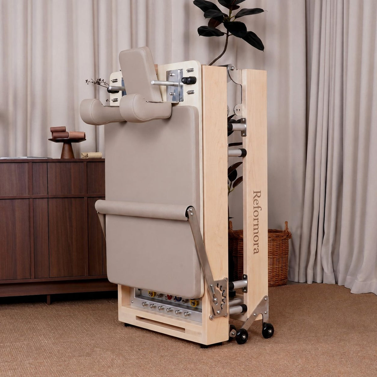 Reformora Signature Maple Foldable Pilates Reformer– Pre-Order | Ships October 15