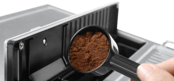 Refurbished DeLonghi ESAM 6900 Espresso Machine – image 2 of 6