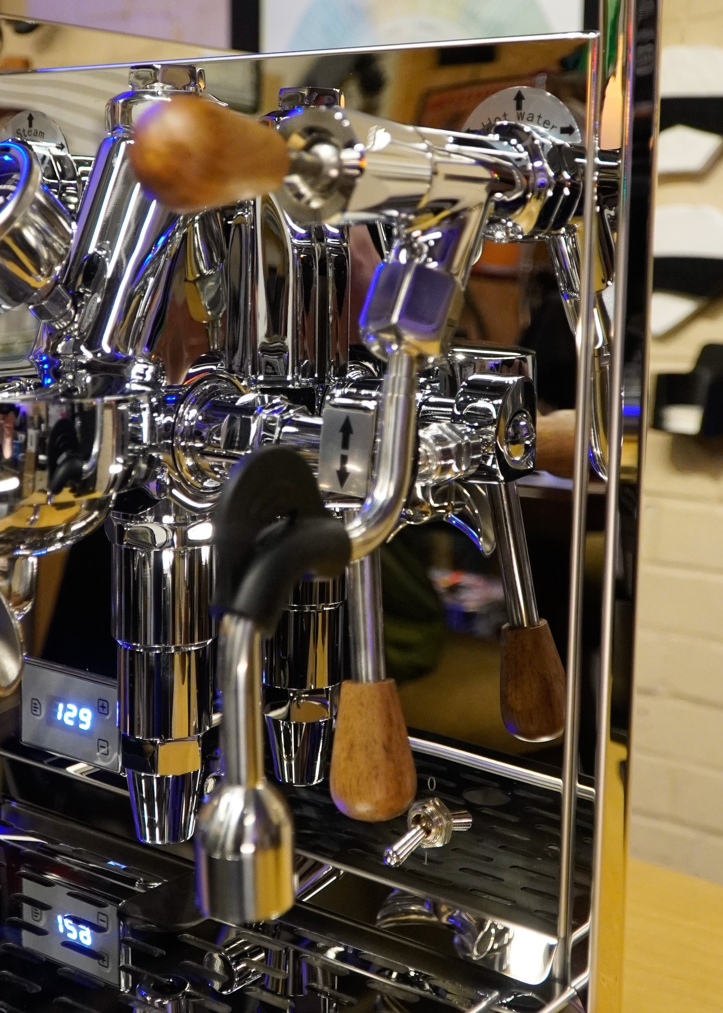 Turin Gallatin V HX Espresso Machine with PID – image 39 of 59