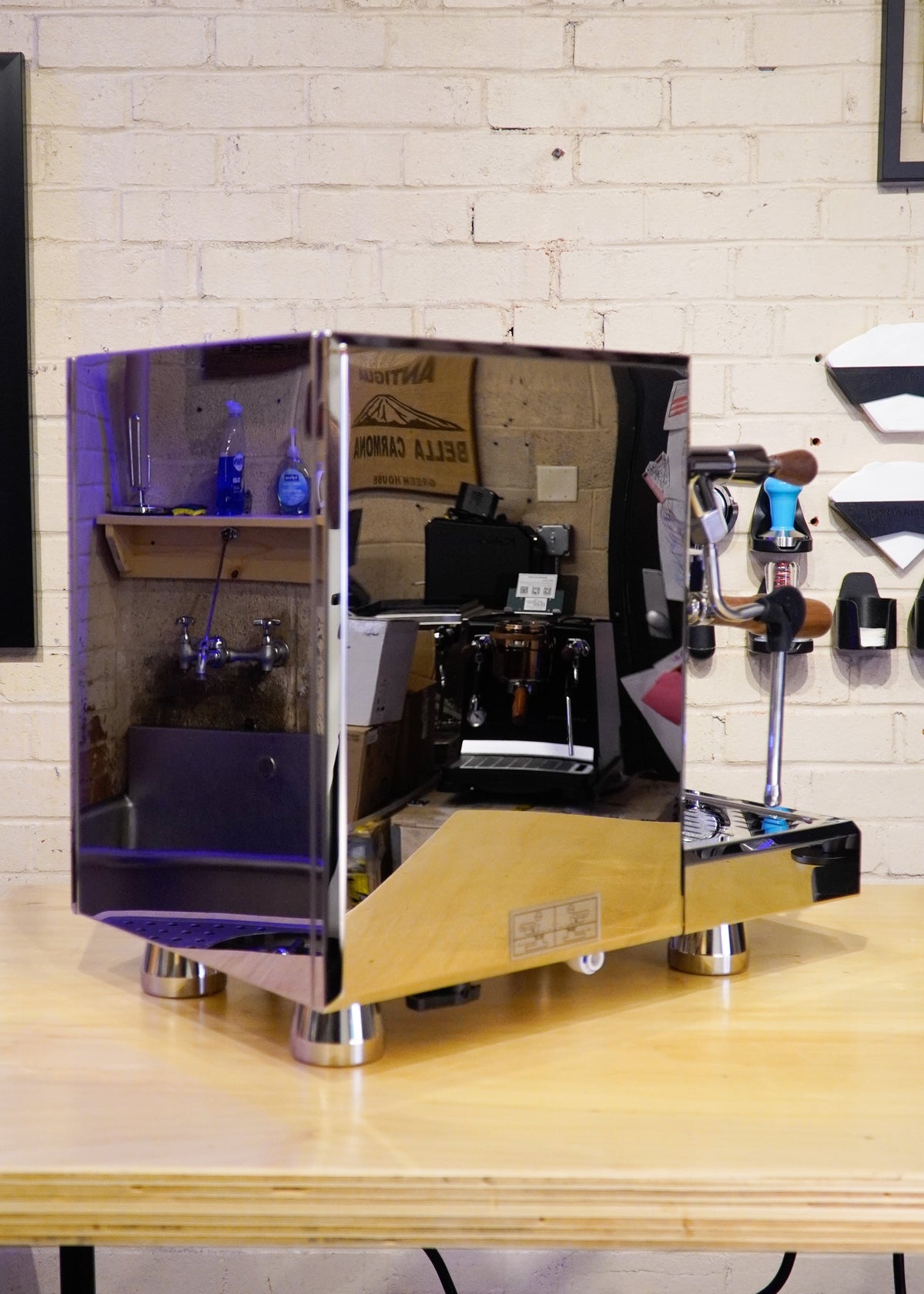 Turin Gallatin V HX Espresso Machine with PID – image 27 of 59