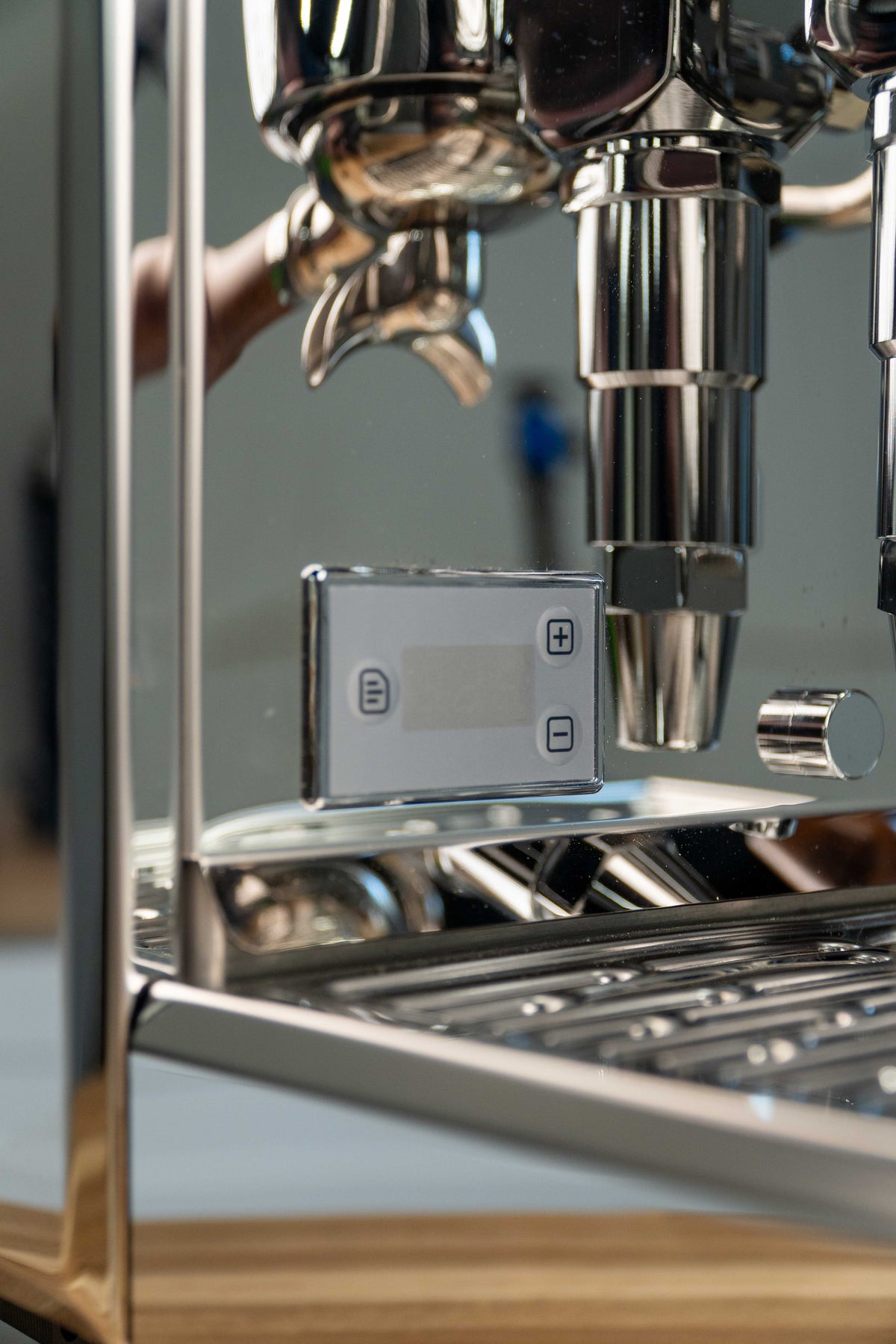 Turin™ Gallatin DB - Dual Boiler Espresso Machine with PID – image 12 of 20