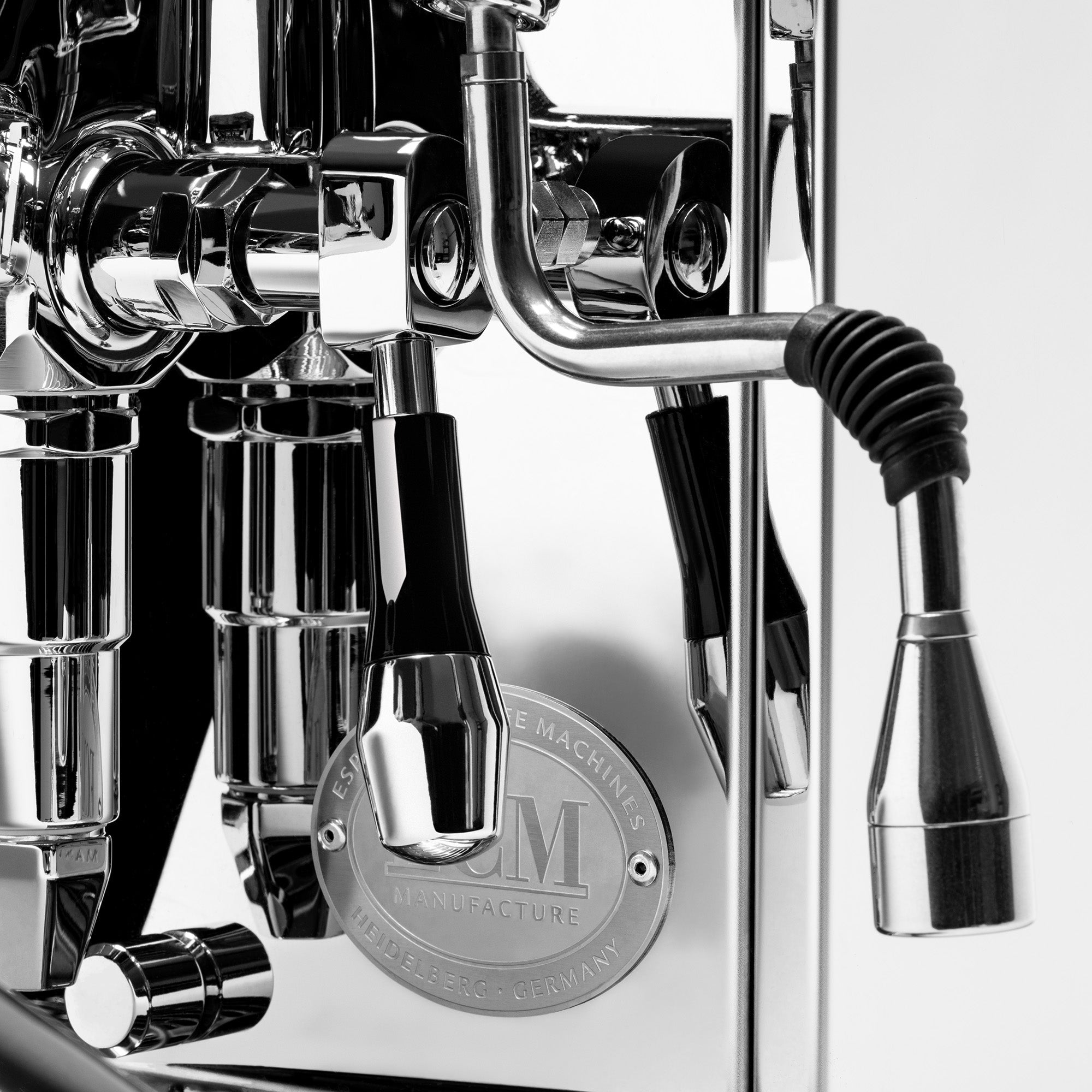 Refurbished ECM Mechanika Max Espresso Machine – image 12 of 17