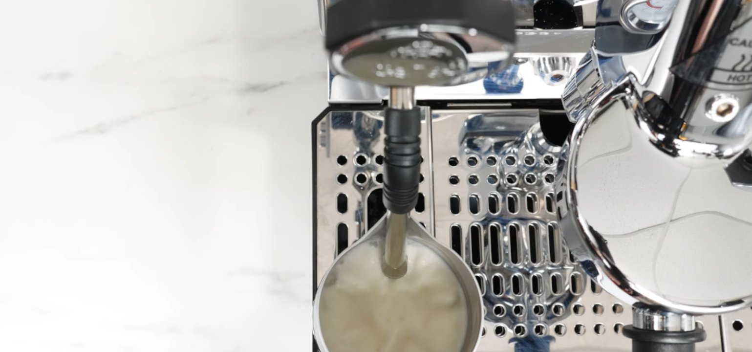 Crem ONE DUO-V Dual Boiler Espresso Machine – image 15 of 18