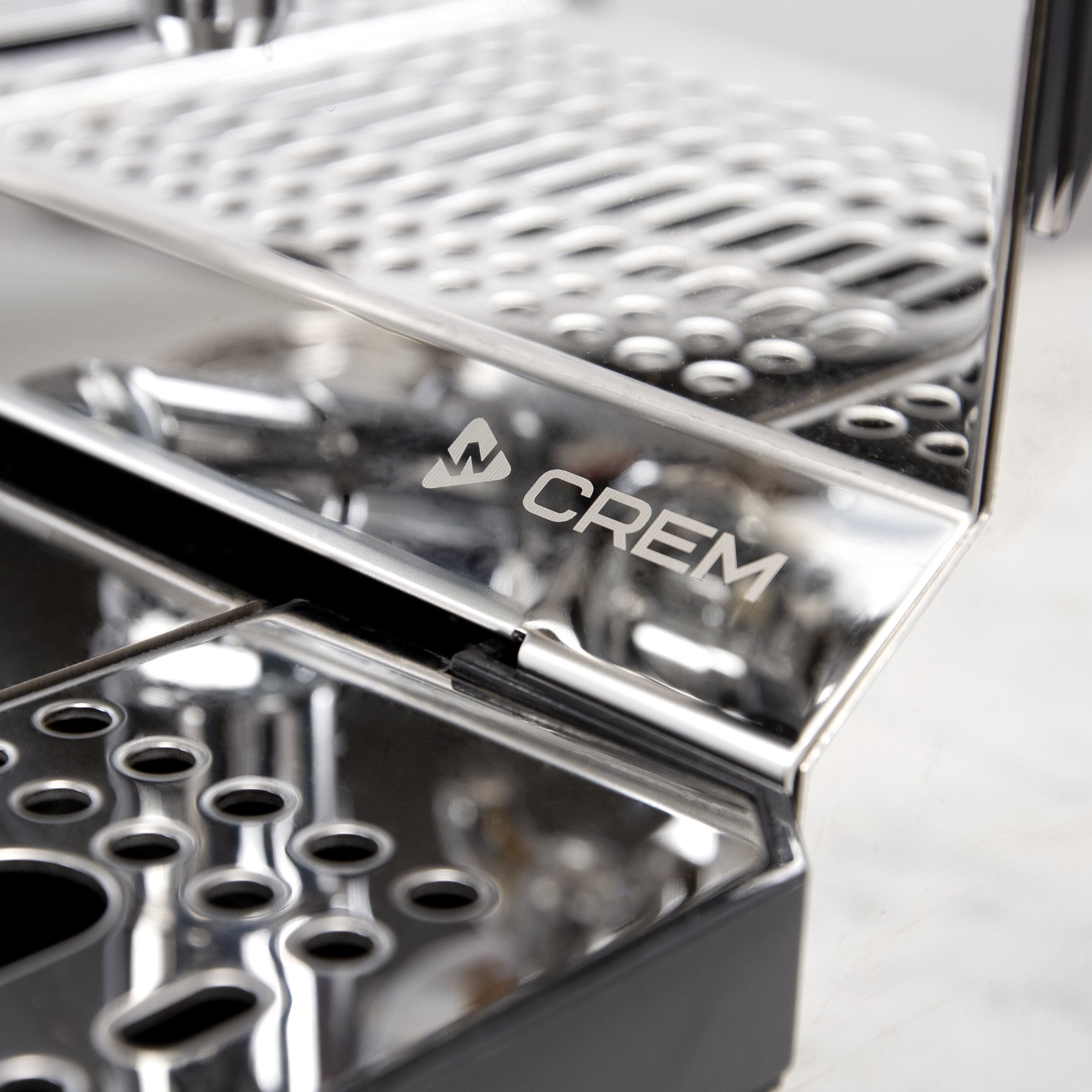 Crem ONE INFUSER Dual Boiler Espresso Machine – image 17 of 18