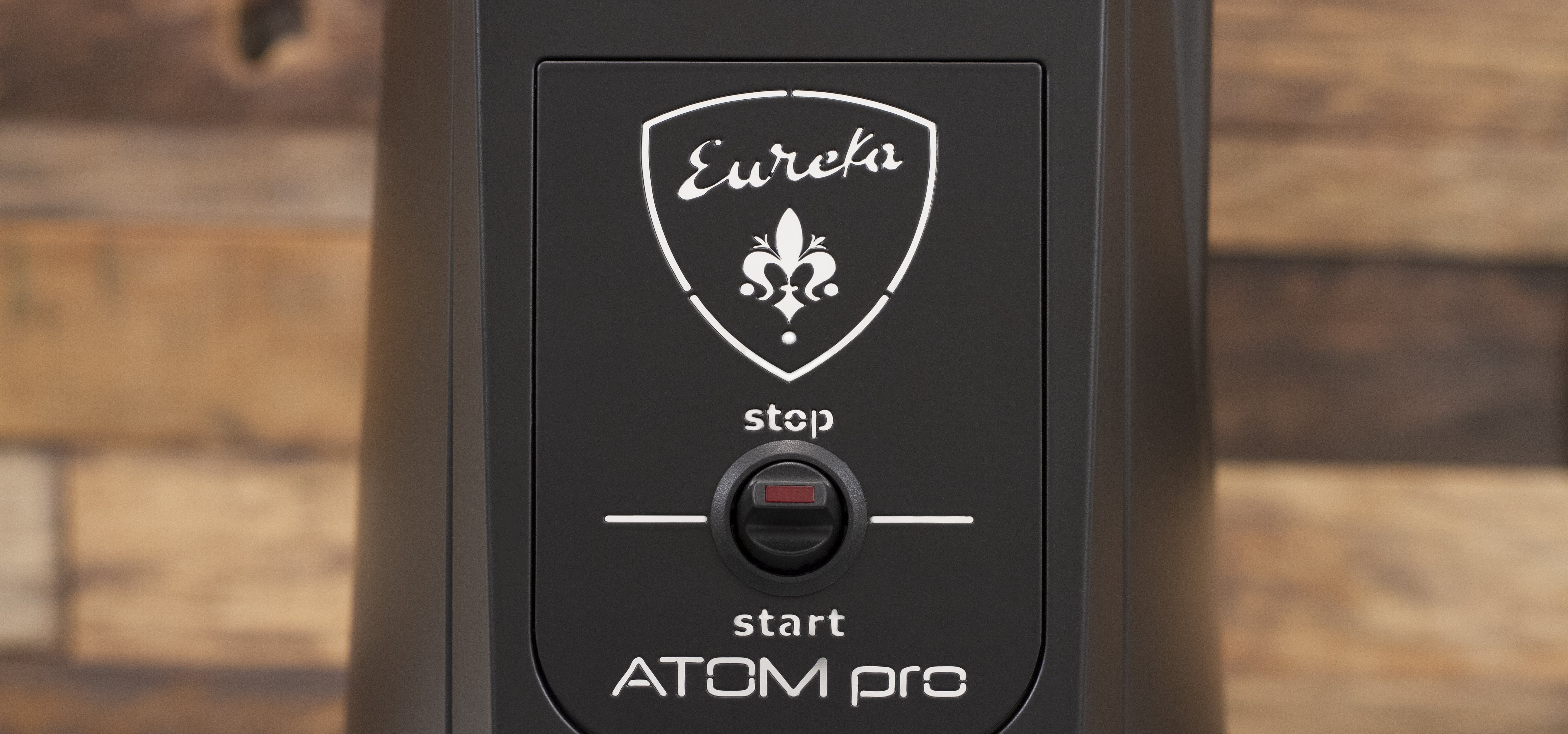 Eureka Atom Pro Coffee Grinder in Matte Black – image 12 of 15