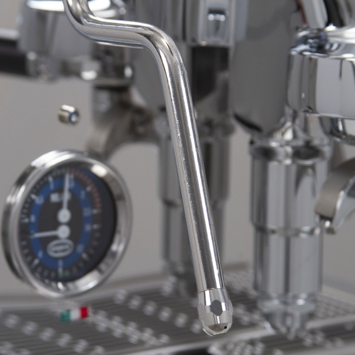 Quick Mill Vetrano Design Espresso Machine – image 6 of 18