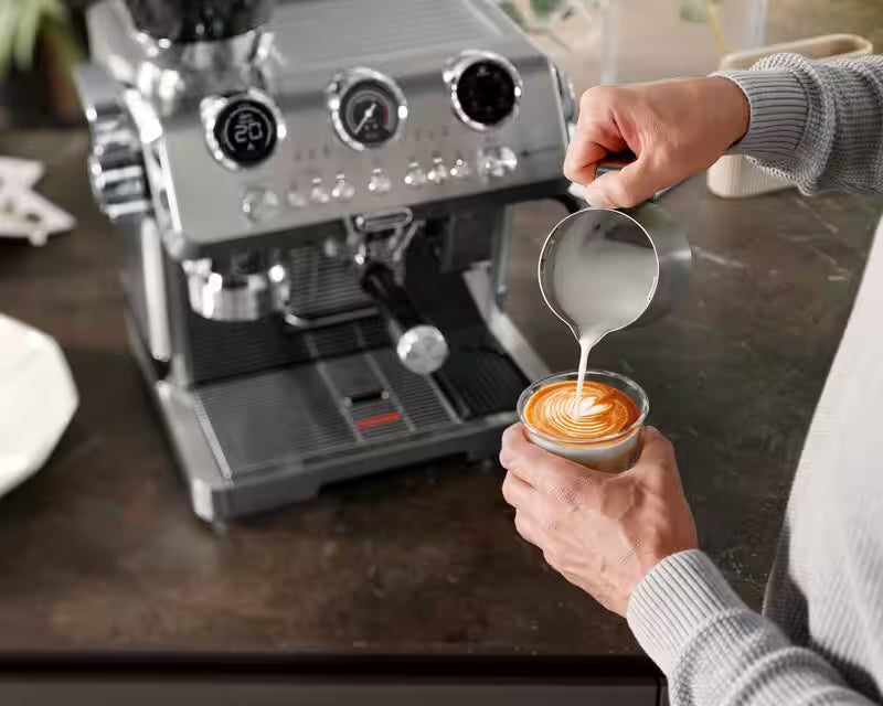 DeLonghi La Specialista Maestro with Cold Brew – image 11 of 13