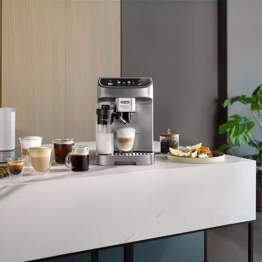 DeLonghi Magnifica Plus Automatic Espresso Machine ECAM32070SB – image 3 of 8