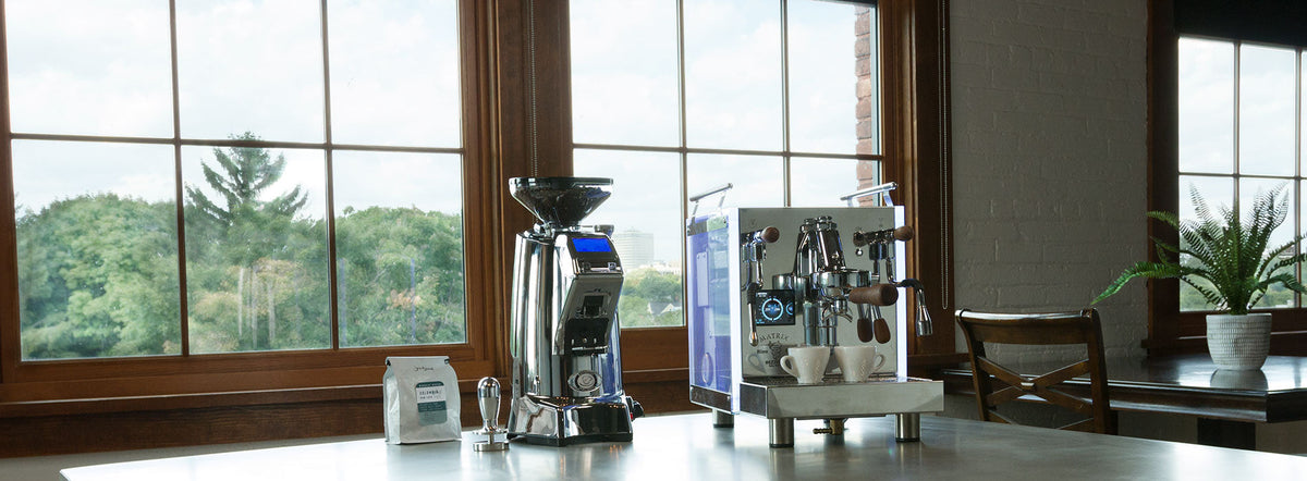 Eureka Zenith 65E High Speed Espresso Grinder in White – image 14 of 18
