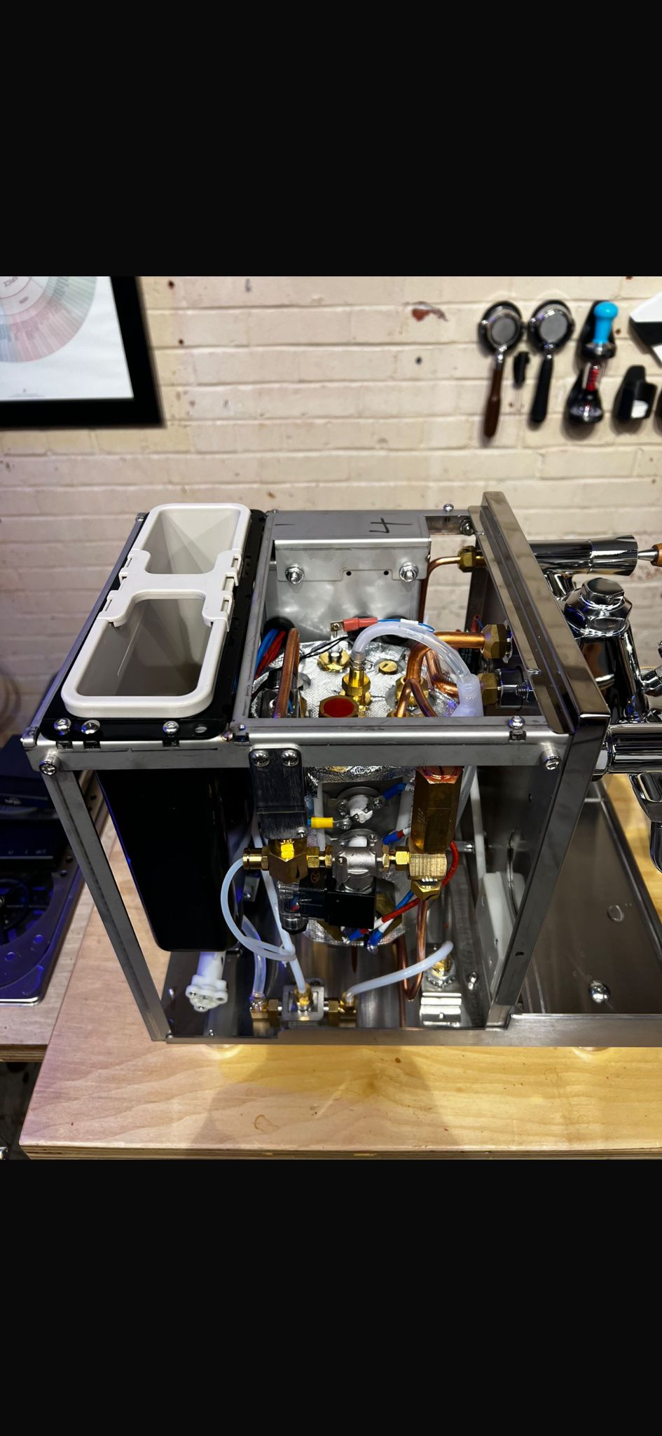 Turin Gallatin V HX Espresso Machine with PID – image 59 of 59