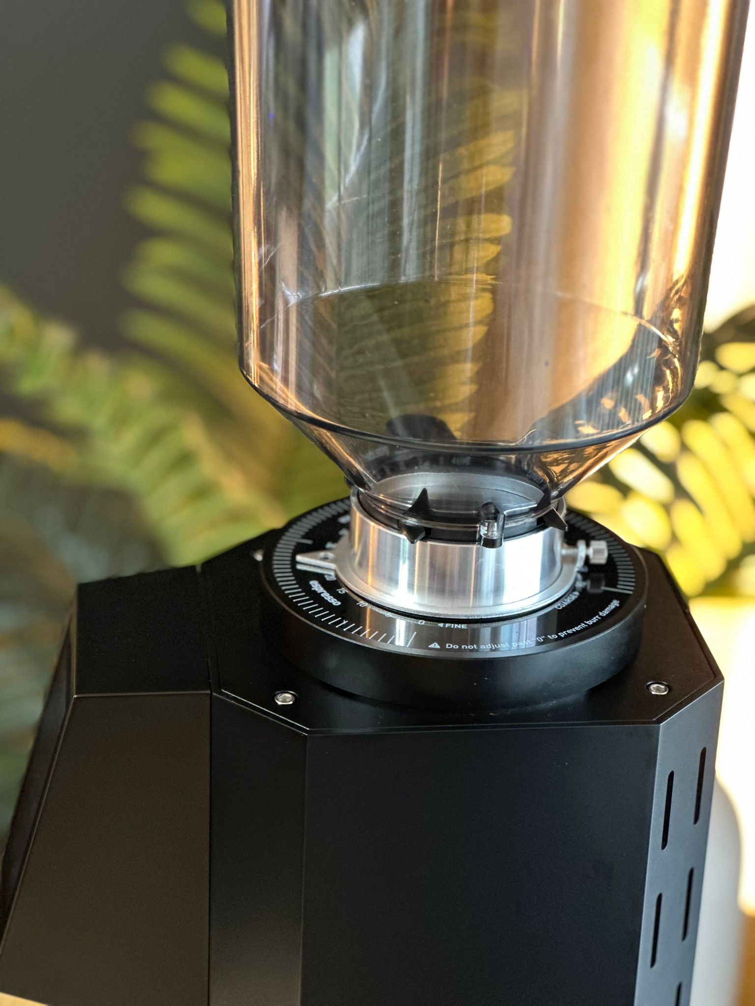 Turin ZF83 Commercial Espresso Grinder – image 32 of 48