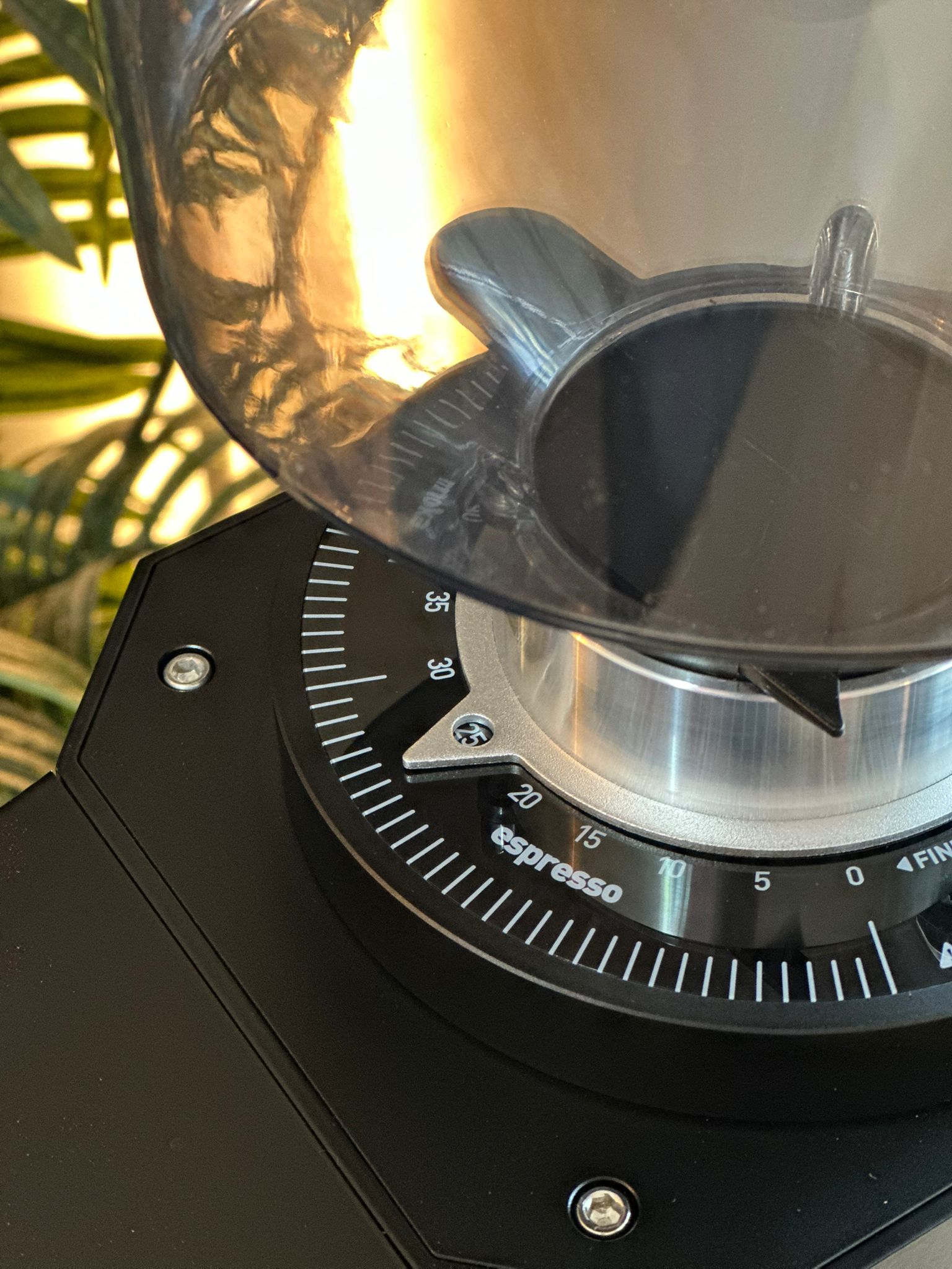 Turin ZF83 Commercial Espresso Grinder – image 47 of 48