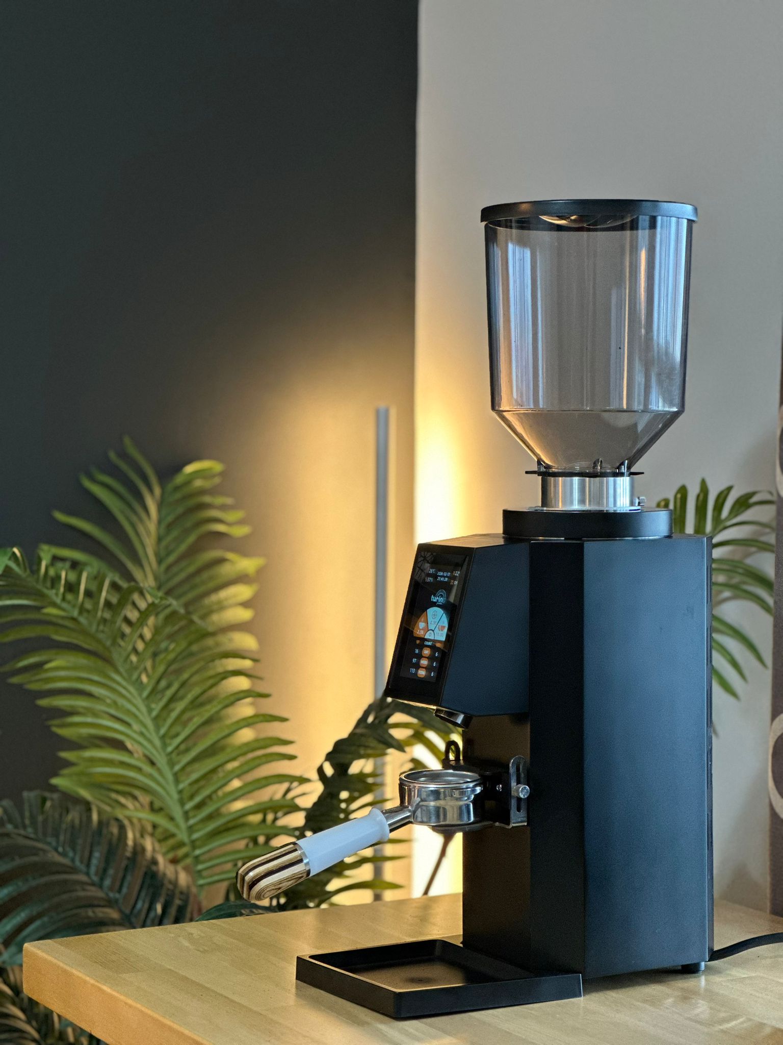 Turin ZF83 Commercial Espresso Grinder – image 42 of 48