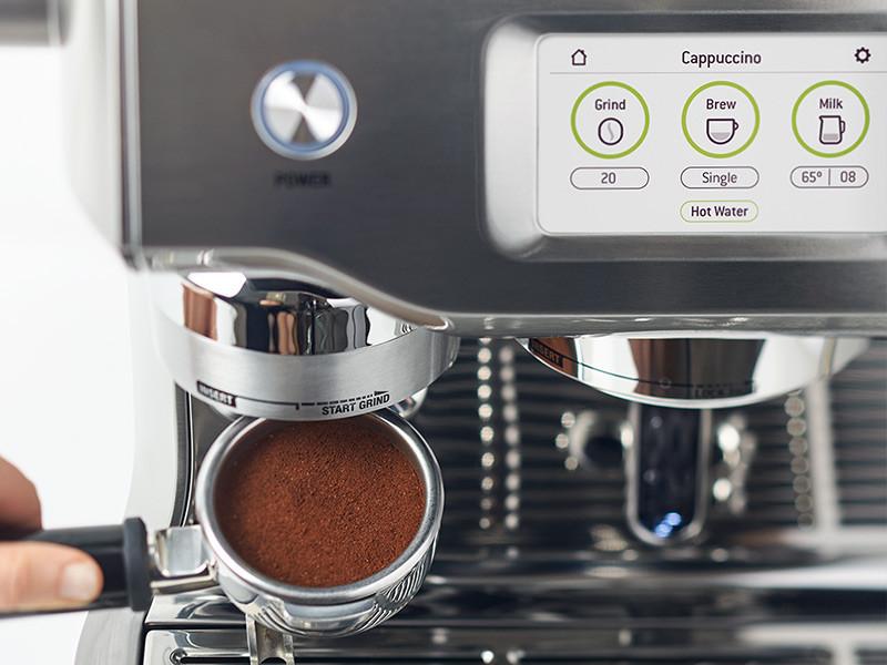 Breville BES990BSS Oracle Touch Espresso Machine – image 5 of 8
