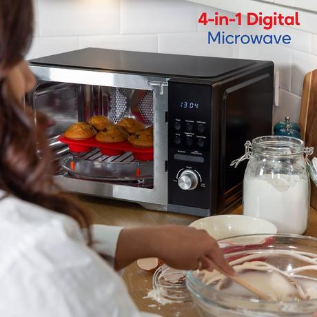 Russell Hobbs RHMAF2508B 25 Litres Combination Air Fryer Microwave – image 9 of 10