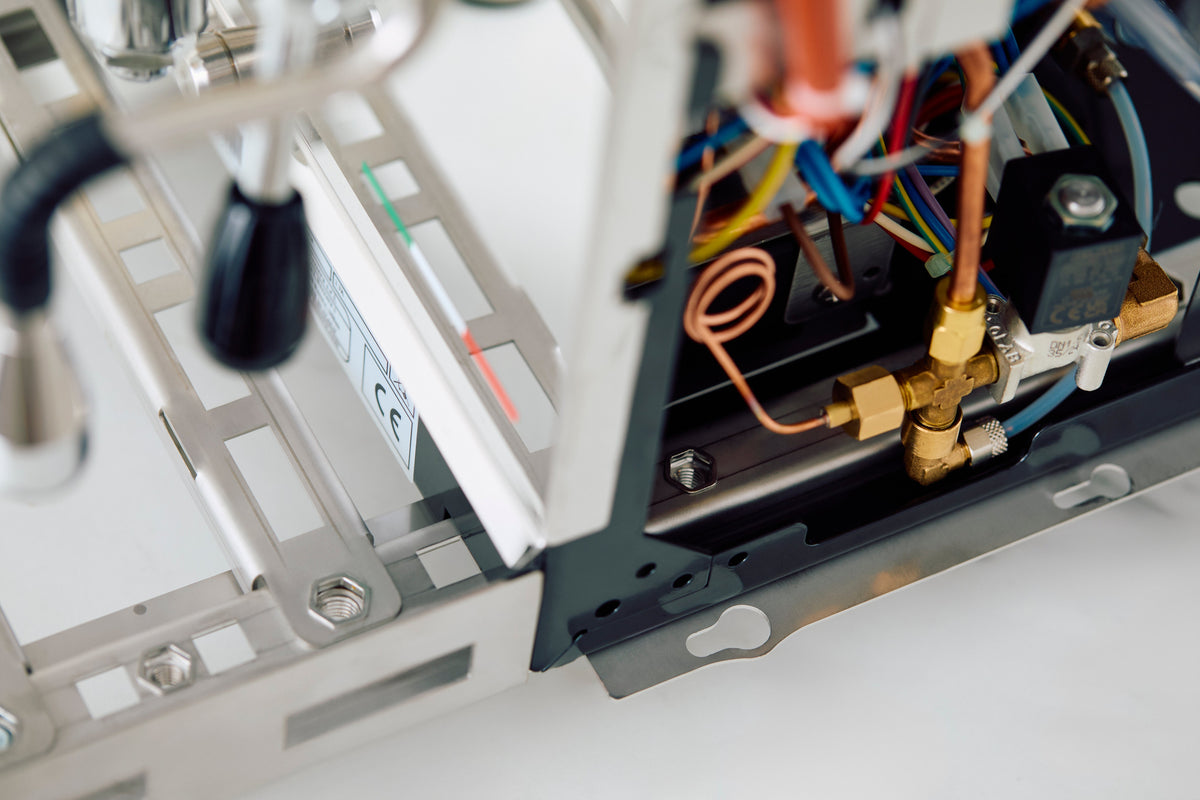 Refurbished Bezzera LUCE S MN PID Espresso Machine – image 9 of 12