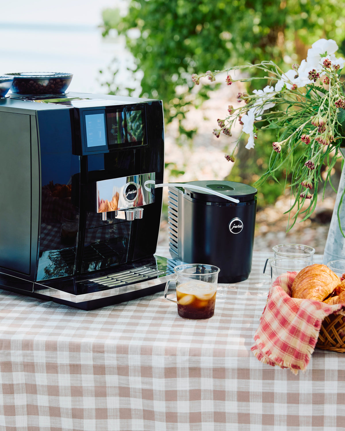 JURA GIGA 10 Espresso Machine – image 2 of 23