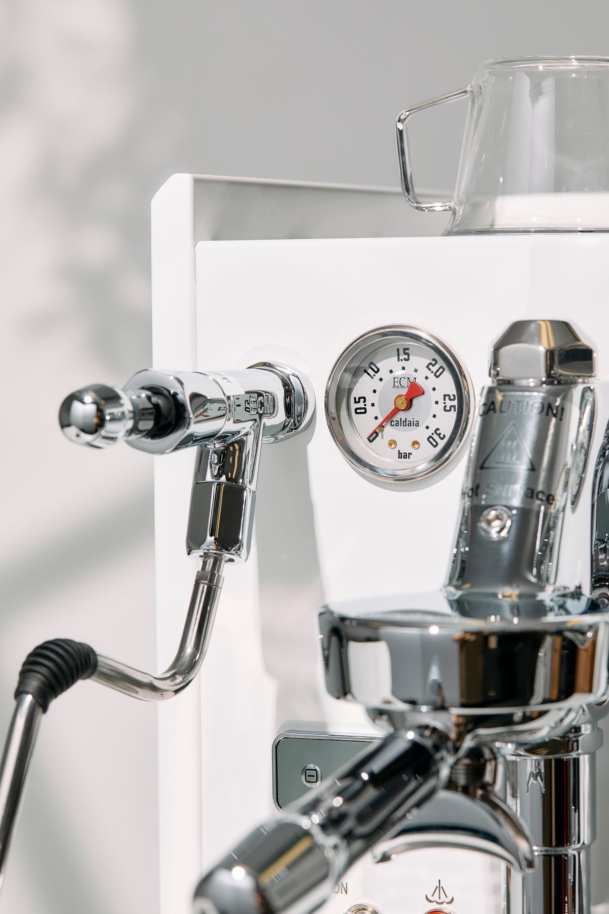 ECM Synchronika Espresso Machine - Limited Edition Color Line – image 15 of 17