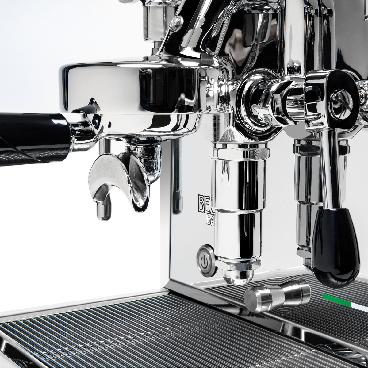 Refurbished Bezzera Sole Espresso Machine – image 8 of 80