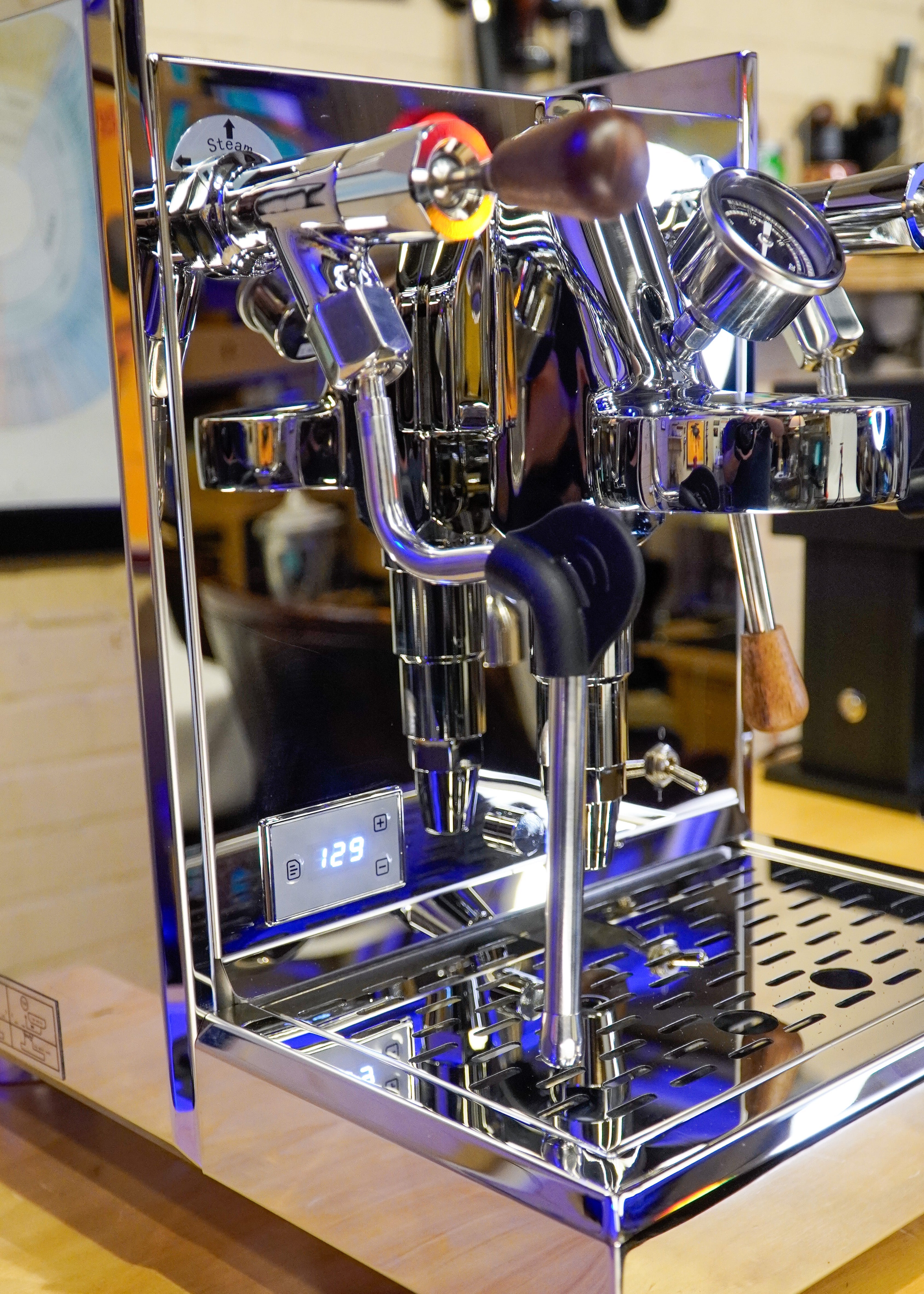 Turin Gallatin V HX Espresso Machine with PID – image 6 of 59