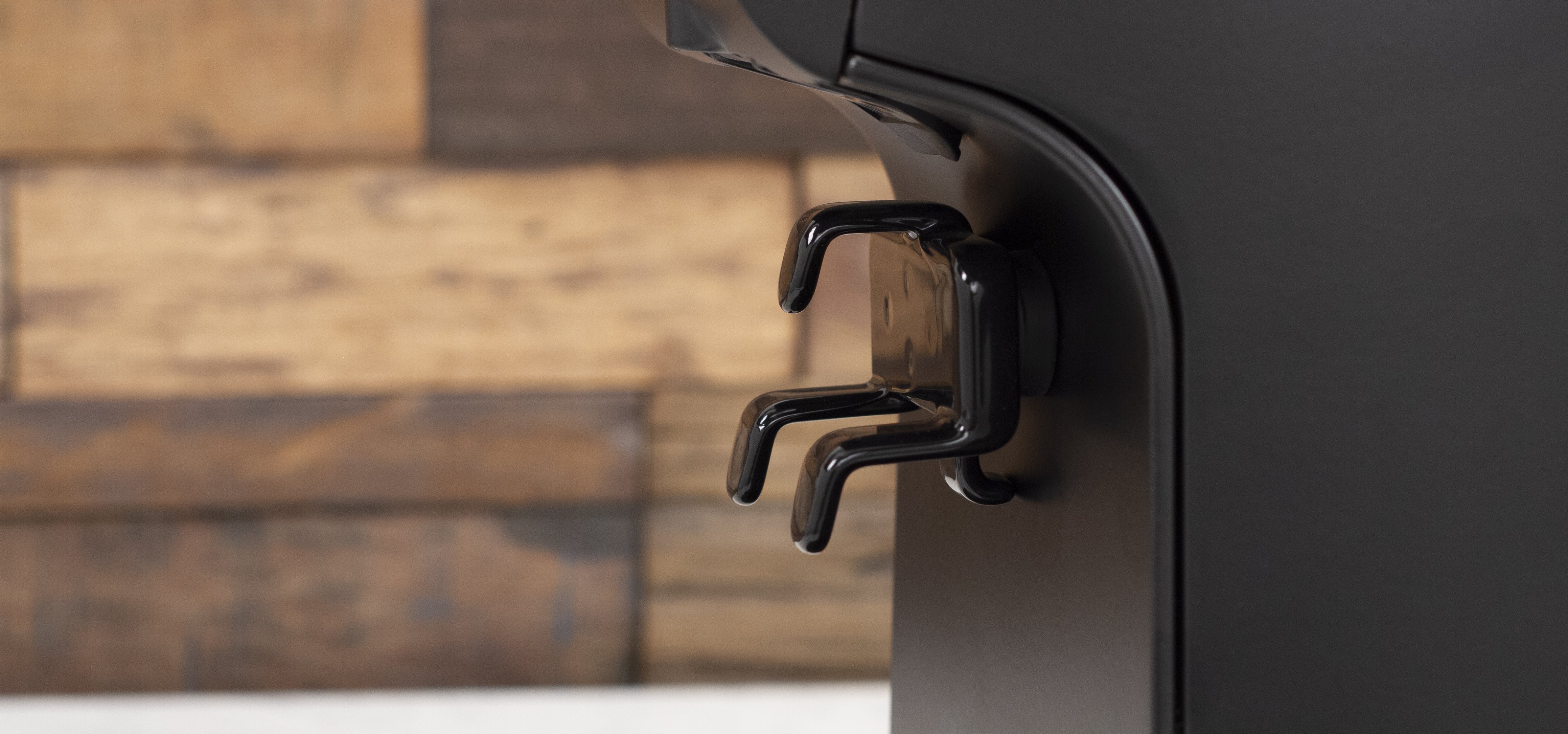 Eureka Atom Pro Coffee Grinder in Matte Black – image 13 of 15