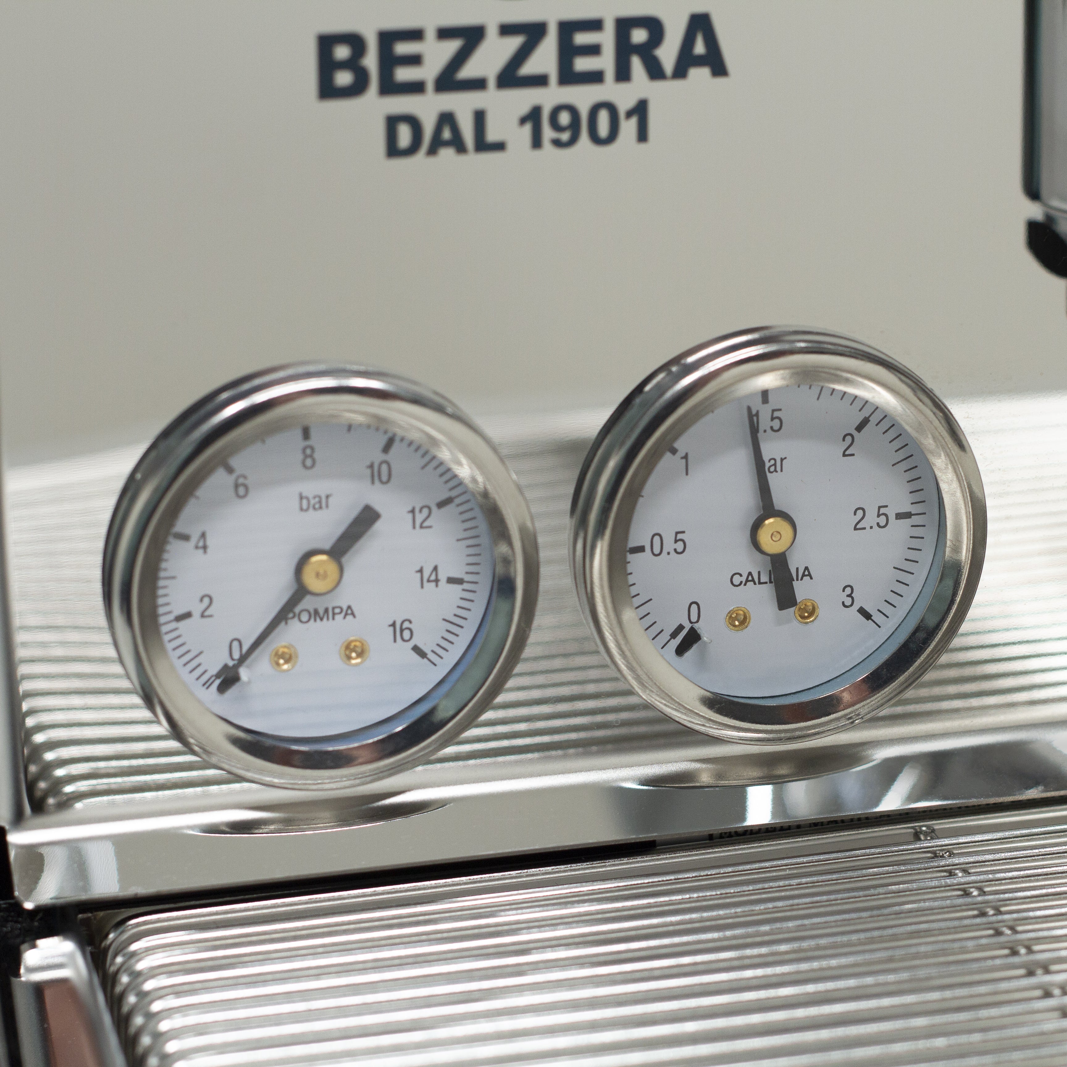 Bezzera Magica PID Espresso Machine – image 48 of 52