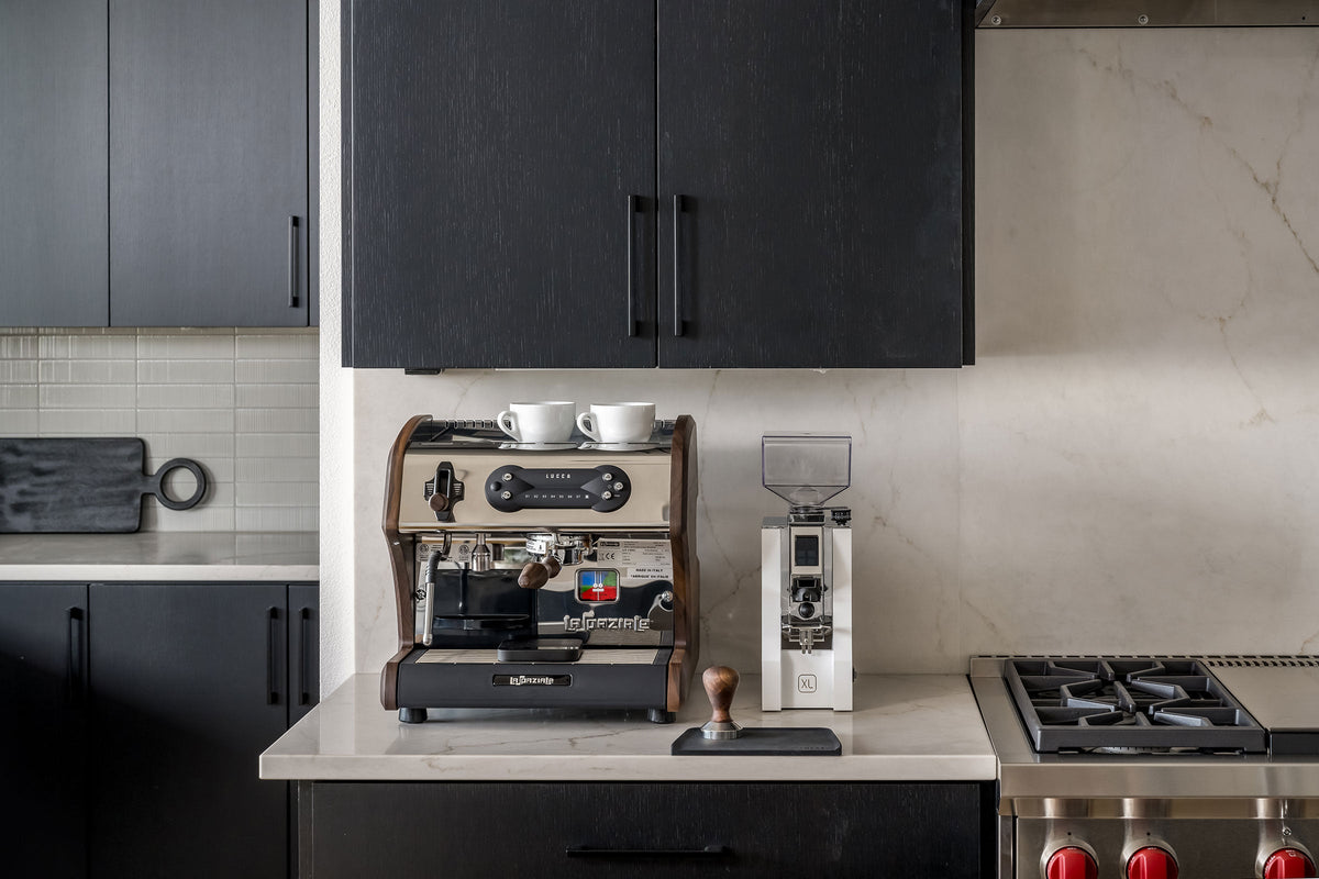 LUCCA A53 Mini V2 Espresso Machine – image 2 of 9