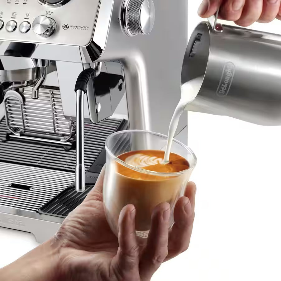 DeLonghi La Specialista Maestro with Cold Brew – image 7 of 13