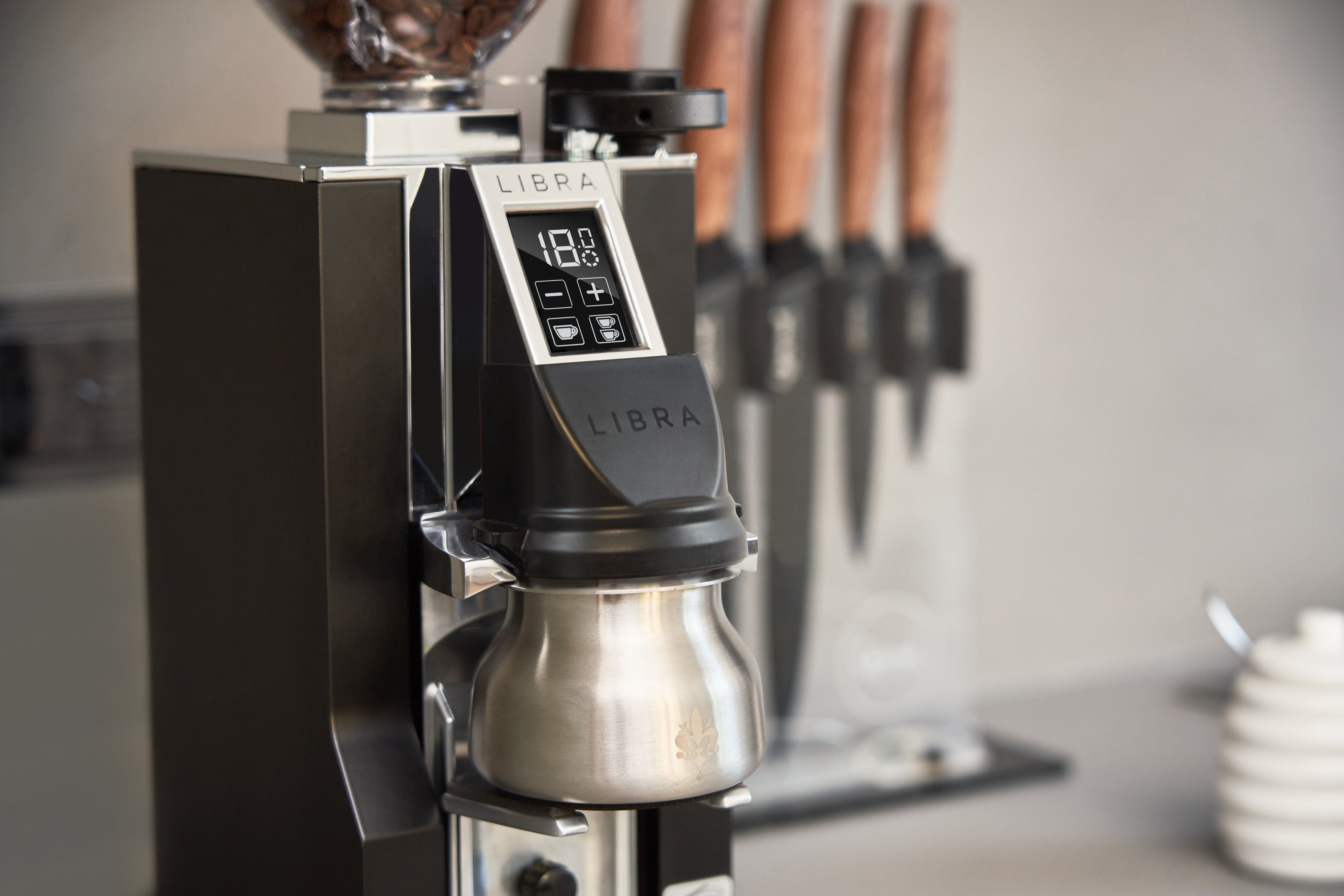Eureka Mignon Libra AP Weight-Based Coffee Grinder – image 24 of 24