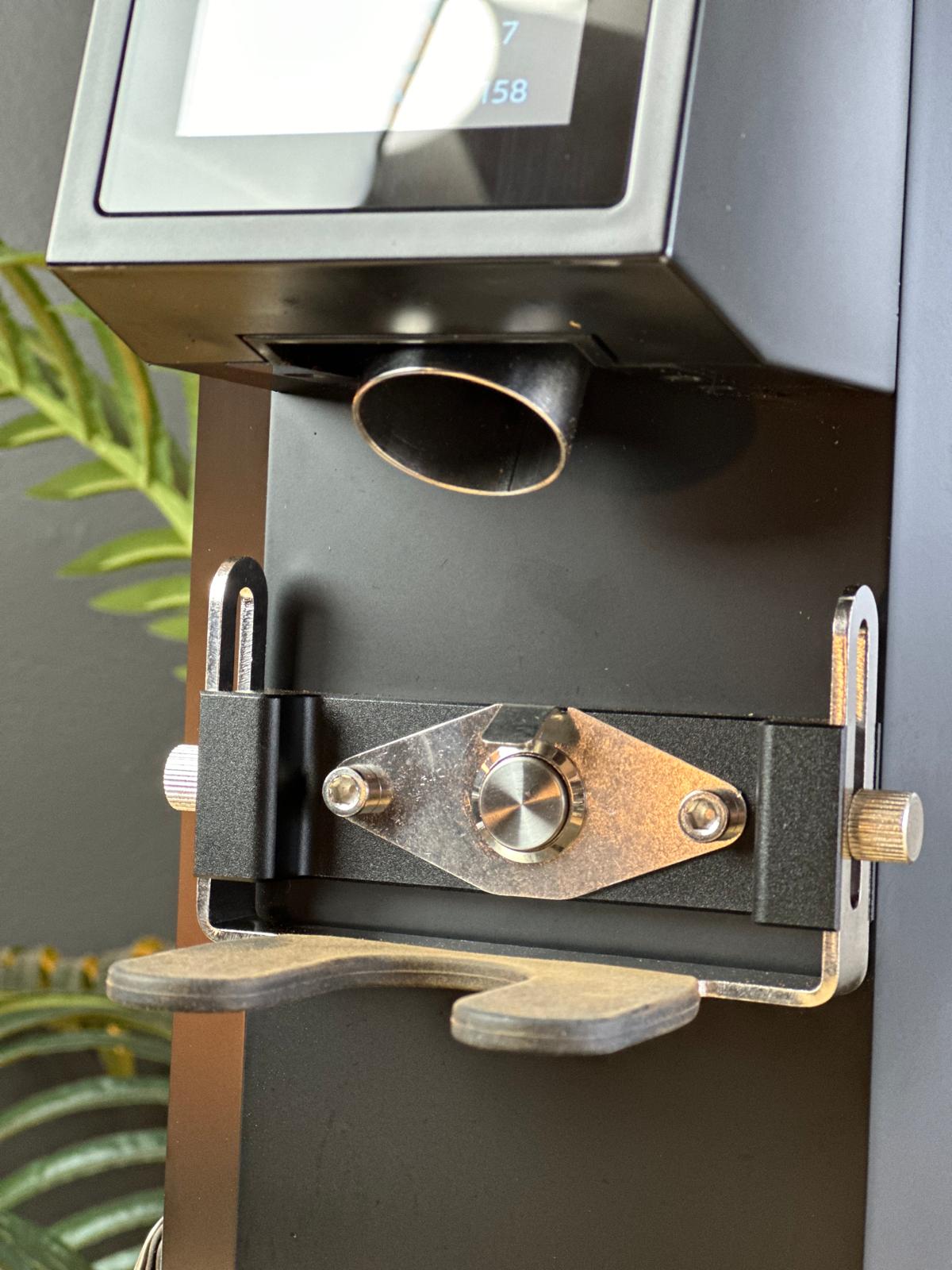 Turin ZF83 Commercial Espresso Grinder – image 18 of 48