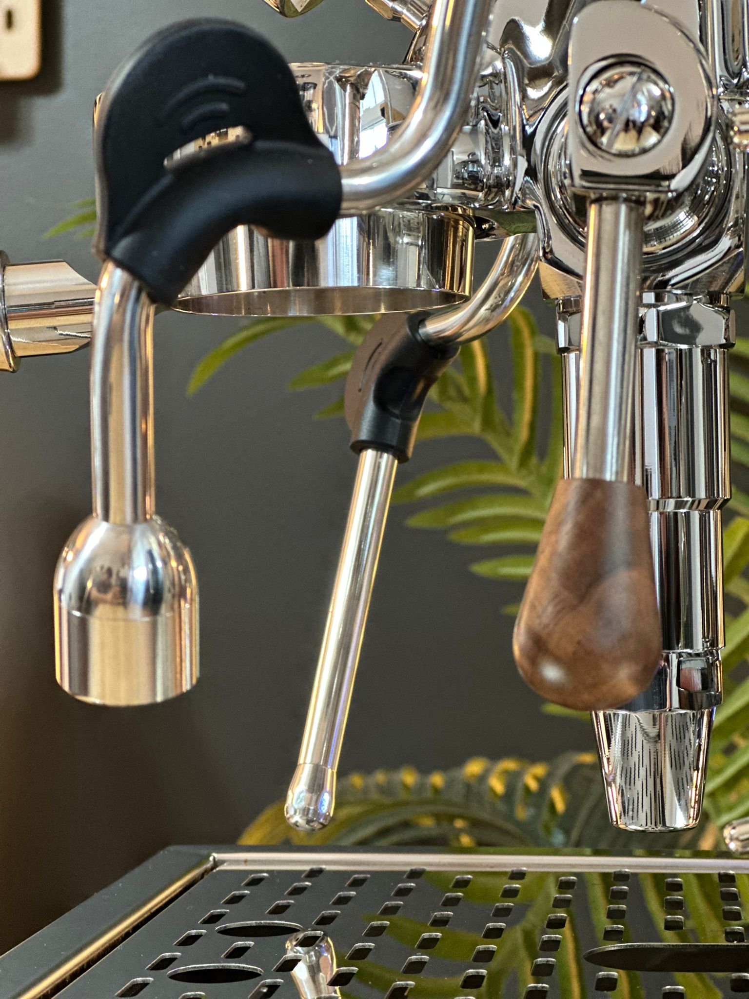 Turin Gallatin V HX Espresso Machine with PID – image 54 of 59
