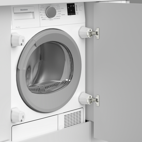 Blomberg LTIP07310 7kg Integrated Heat Pump Tumble Dryer White – image 3 of 5