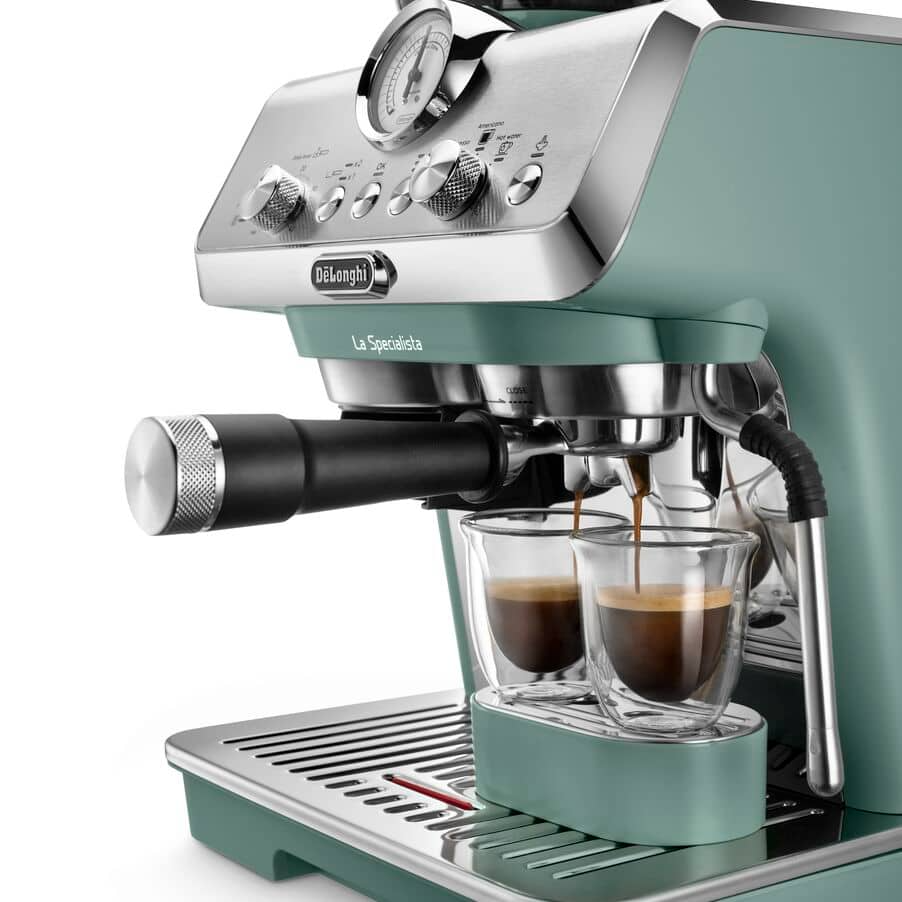 Delonghi EC9155.GR La Specialista Arte Compact Manual Bean to Cup Coffee Machine Green – image 4 of 6