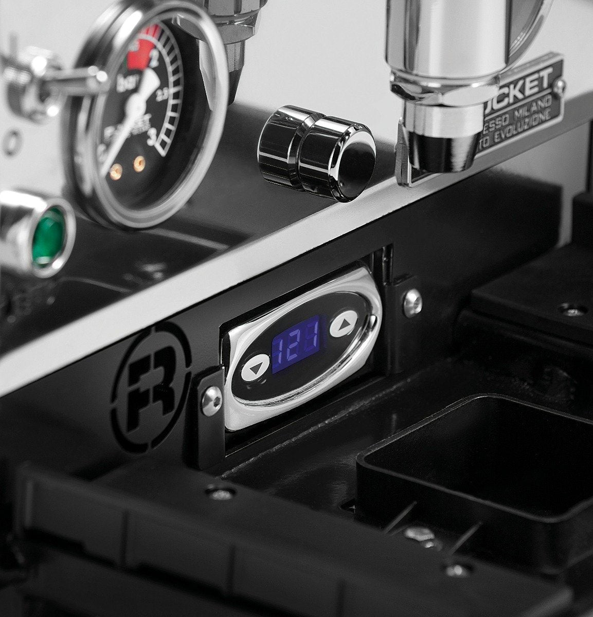 Refurbished Rocket Espresso Giotto Cronometro R Espresso Machine – image 5 of 16