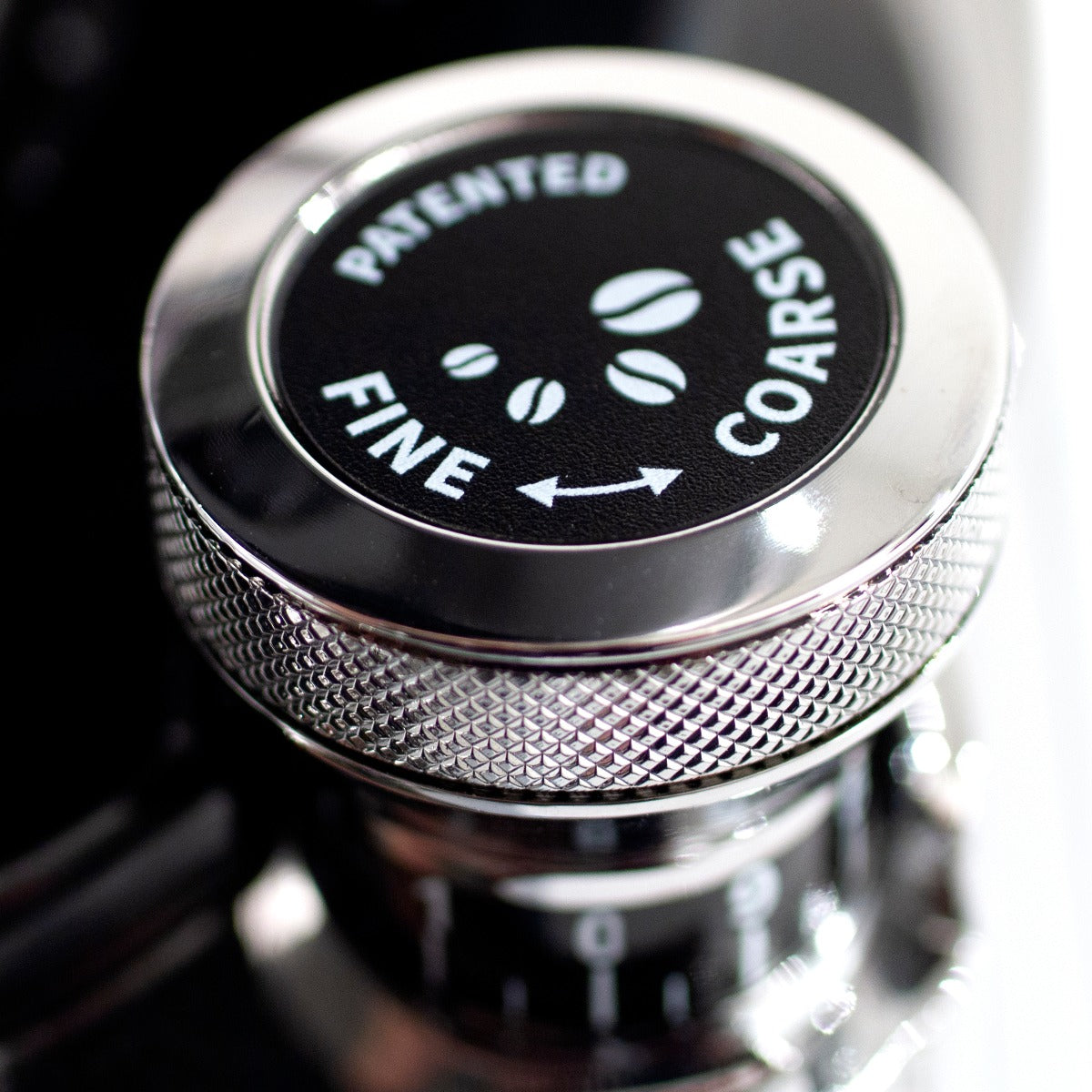 Eureka Zenith 65E High Speed Espresso Grinder in Chrome – image 4 of 15