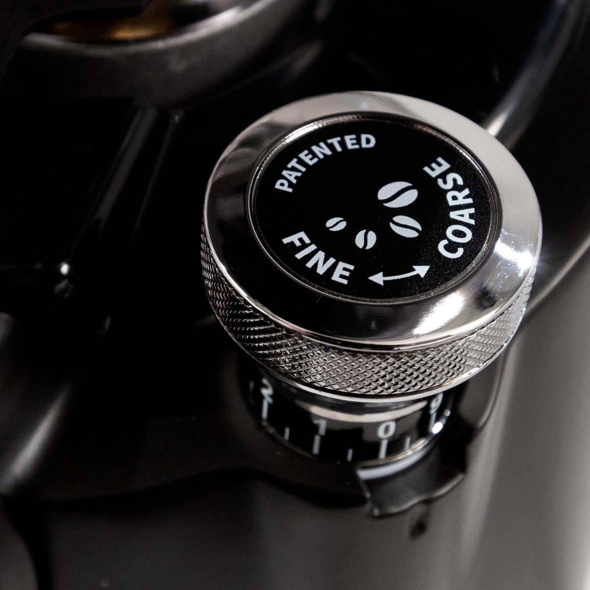 Eureka Zenith 65E High Speed Espresso Grinder in Black – image 8 of 17