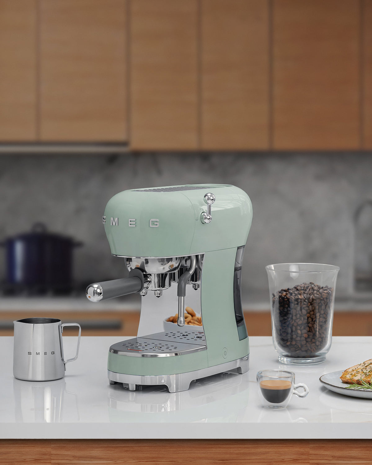 Smeg ECF02PGUK Espresso Coffee Machine with Steam Wand Pastel Green – image 7 of 7